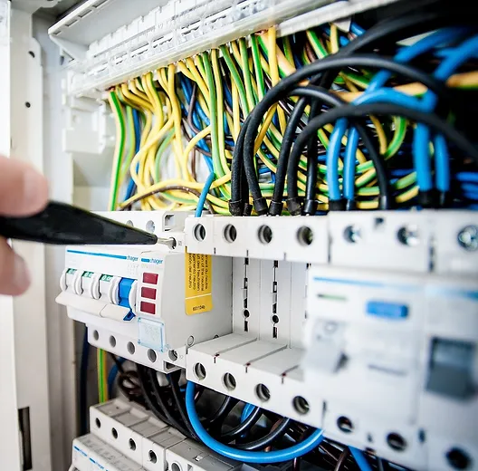 électricité plomberie vaugere bat